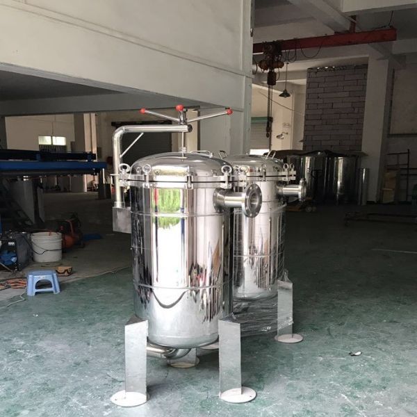 不銹鋼袋式過(guò)濾器法蘭φ600*810*6袋流量