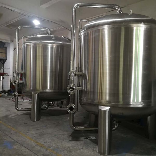 不銹鋼機(jī)械過(guò)濾器Φ1000×2300x3.0規(guī)格流量10噸